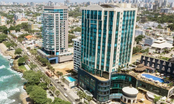Catalonia Santo Domingo Hotel - Venue for Digital Nomad Summit 2026 on George Washington Avenue